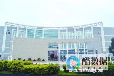 如何提升服务器网络性能？ (如何提升服务意识和服务态度)