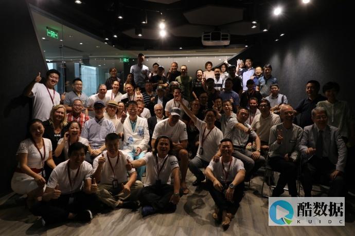 不绝口Redis笑傲缓存界一口气拿下超强赞誉(redis 赞) (我姐是个大孝女,亲戚朋友都赞不绝口)